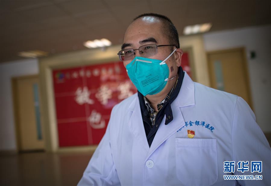 (新华全媒头条·习近平致敬的战“疫”英雄·武汉人民篇·图文互动)(5)壮哉,大武汉——献给英雄的武汉人民